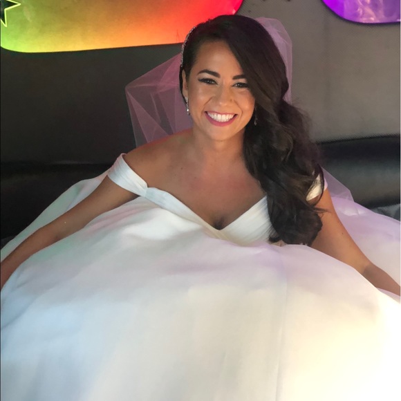 Meet Your Posher Annabelle! - Picture 3 of 11